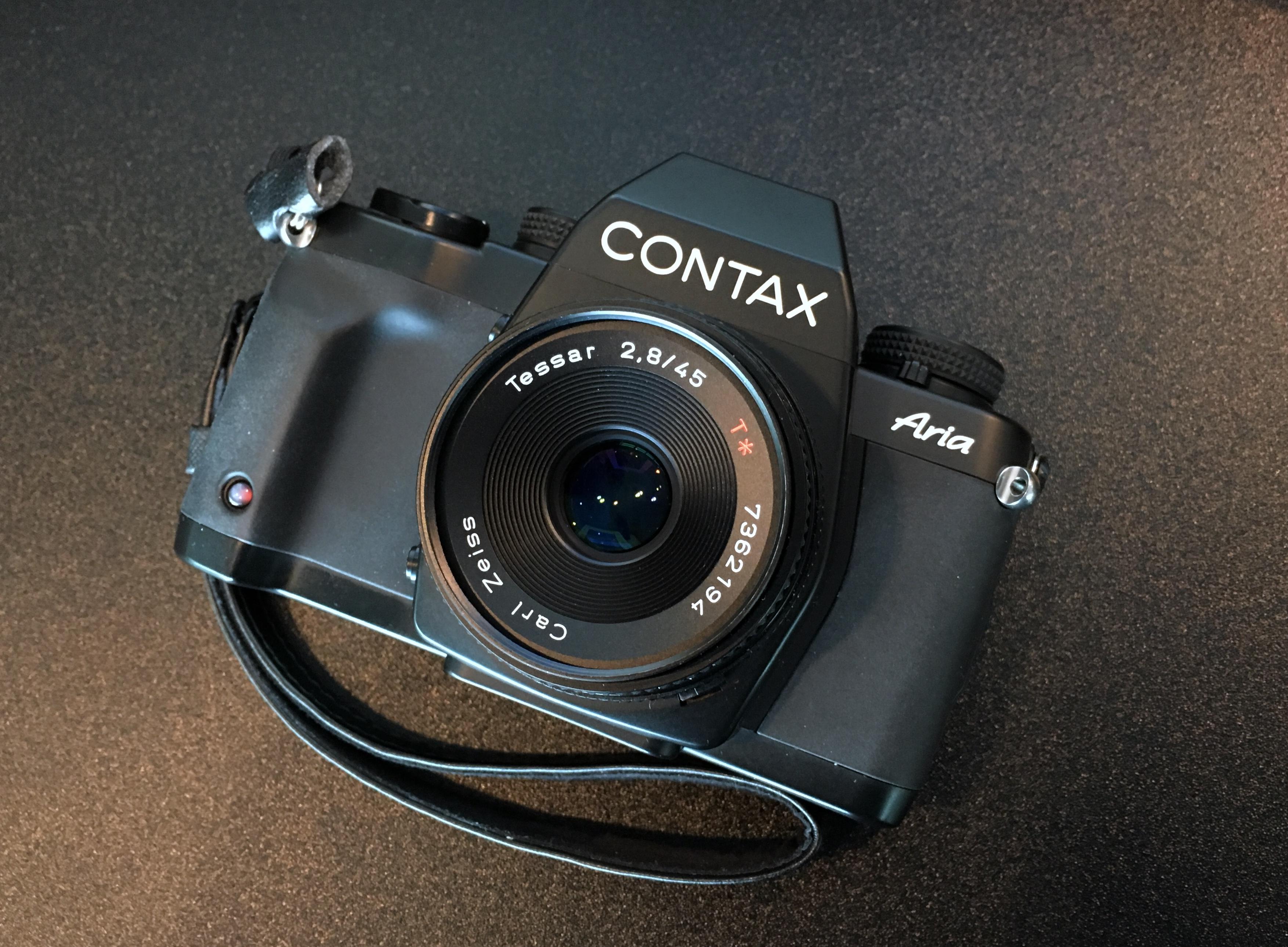 The Nimble Contax Aria was Designed for Women - The Digital Story