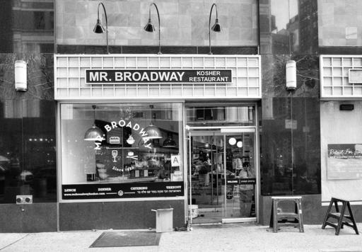 Mr-Broadway-web.jpg