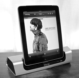 iHome iD9