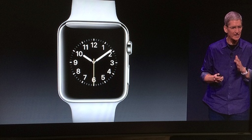 apple-watch-tim-cook.jpg