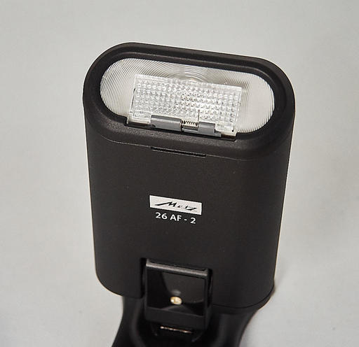 Metz mecablitz 26 AF-2 Flash Review - Petite Powerhouse - The