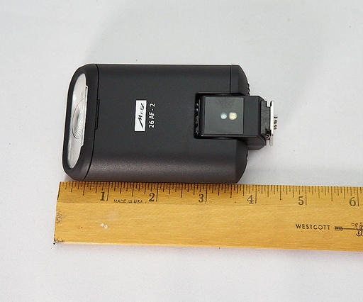 Metz mecablitz 26 AF-2 Flash Review - Petite Powerhouse - The