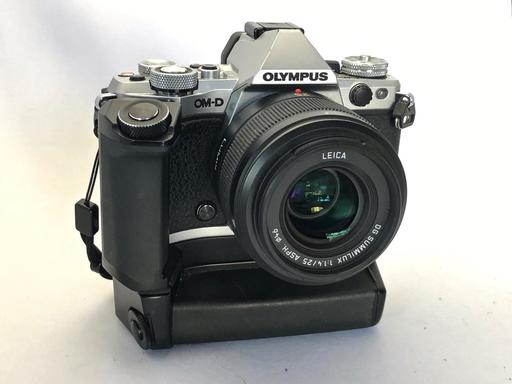 grip olympus omd em10 mark iii