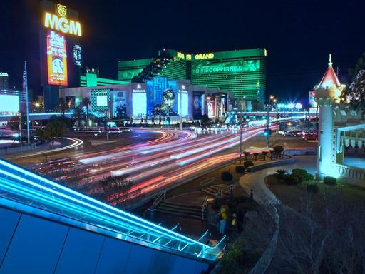 Las-Vegas-Night-1024-2.jpg