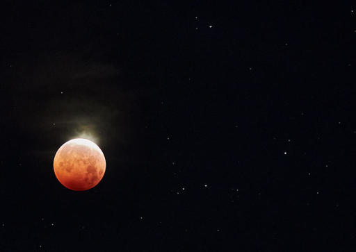 D-Story-P5265723-lunar-eclipse.jpg